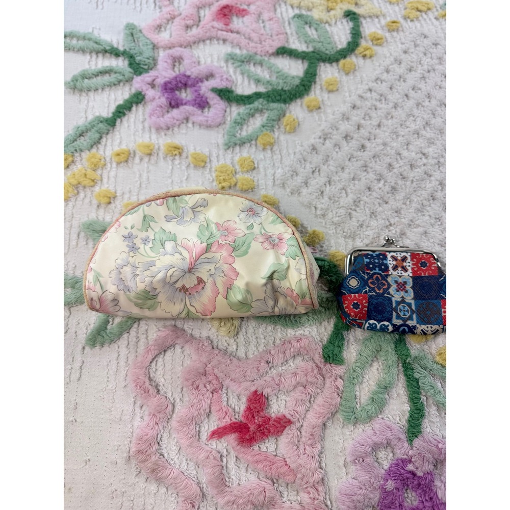 Vintage Floral Cosmetic Bag and Patchwork Kiss Lock Coin‎ Purse Set 2pc